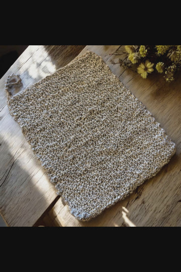 Nettle exfoliating glove 